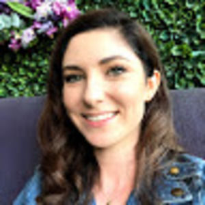 Meet your Posher, Elyse